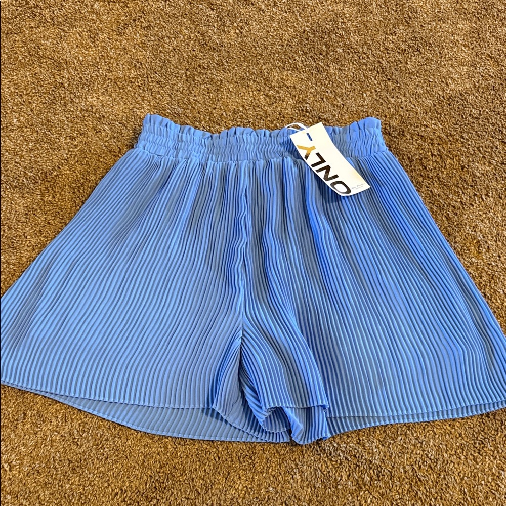 Women’s New Only Blue Denim brand silky shorts sz M European